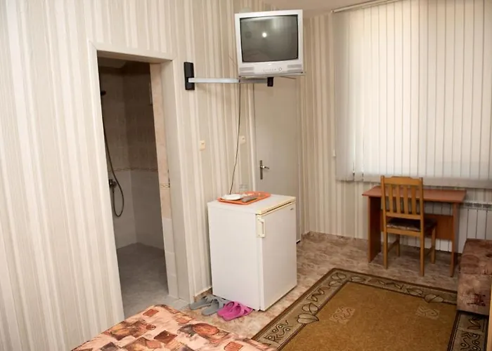 за гости * ヴァルナ