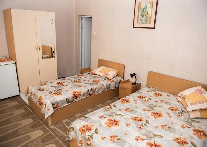 за гости ゲストハウス ヴァルナ