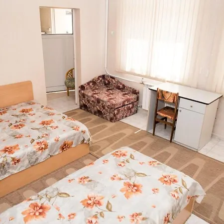 בית הארחה за гости *