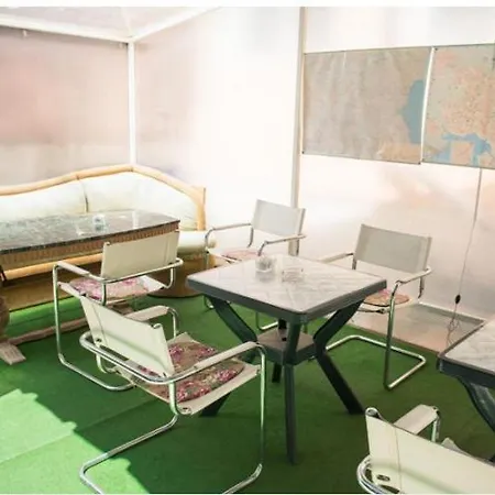 за гости בית הארחה *